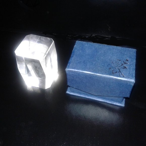 3D Valentine Laser Etched Crystal Cube - Picture 6 of 10